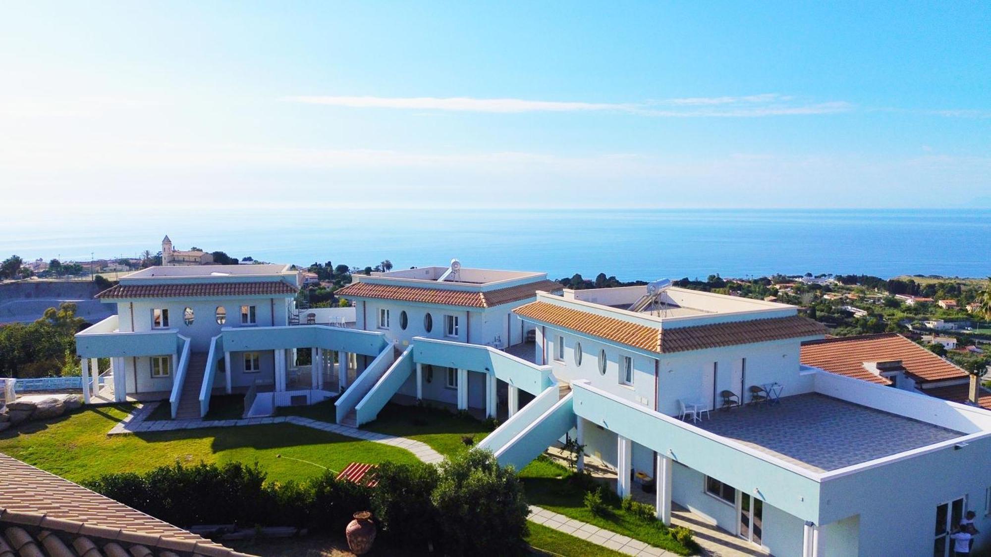 Perla Blu Tropea Bed & Breakfast Santa Domenica  Exterior photo